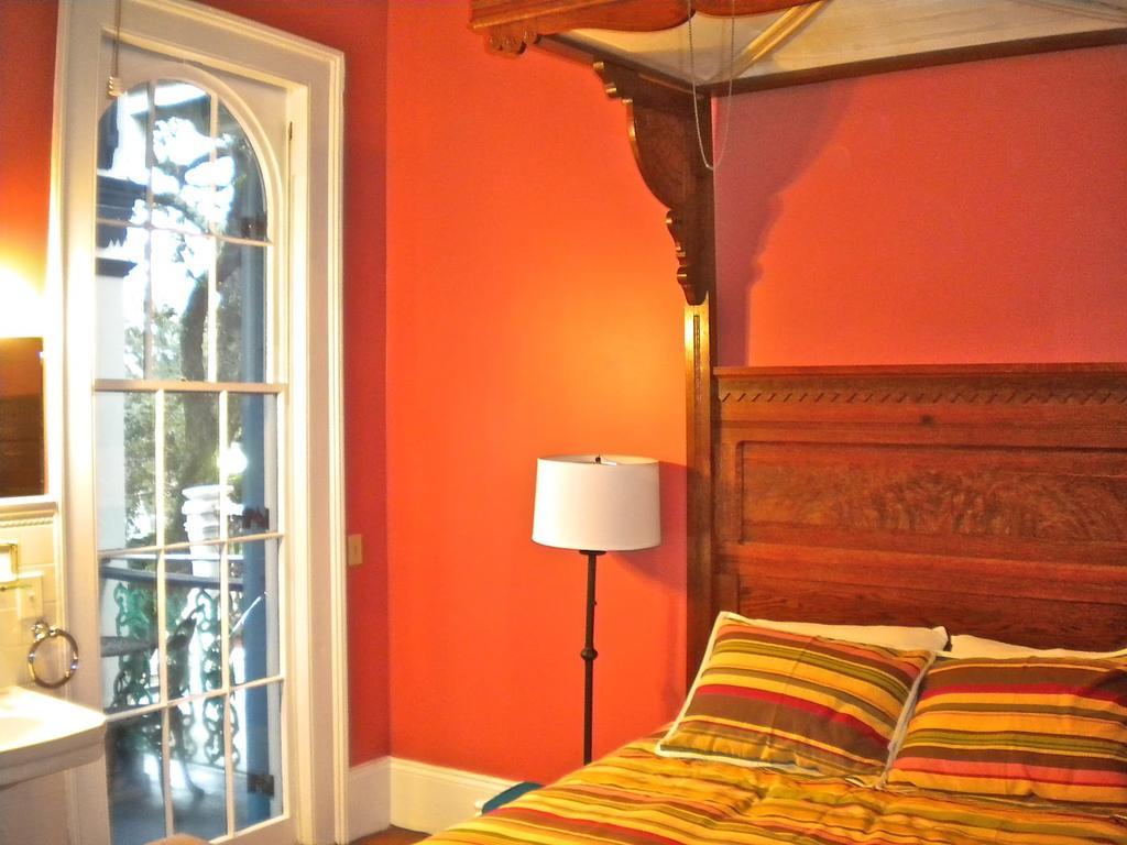 Bed and Breakfast La Belle Esplanade Новый Орлеан Экстерьер фото